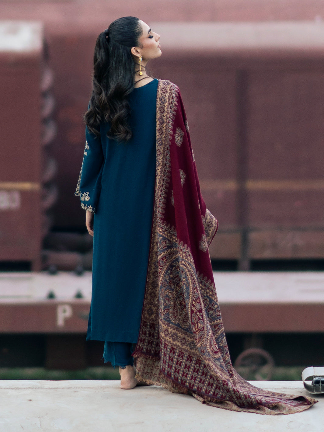 Izel | Musafir Embroidered Winter Collection 24 | VASL